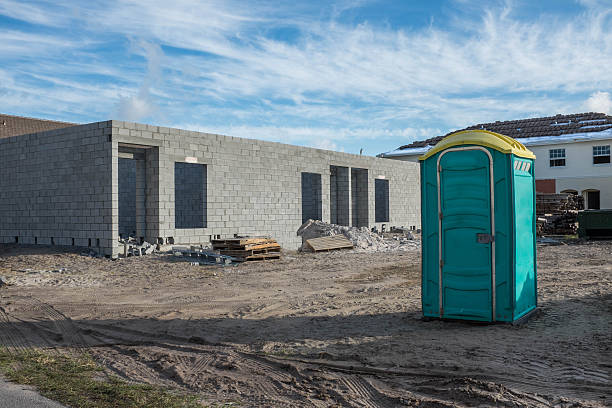 Portable Toilet Options We Offer in Florala, AL